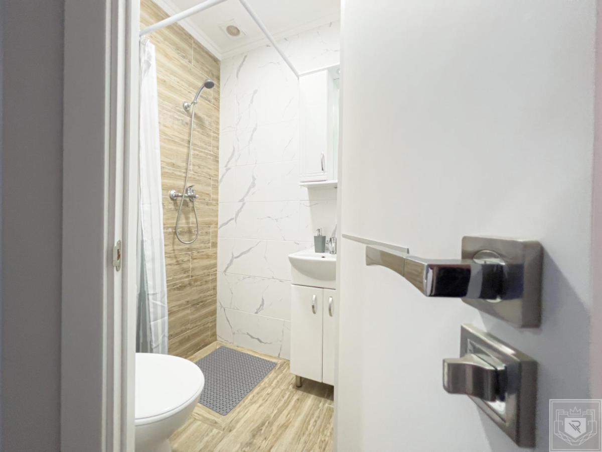 Renthouse Apartments Sleep&Go #1 Κισινάου Εξωτερικό φωτογραφία